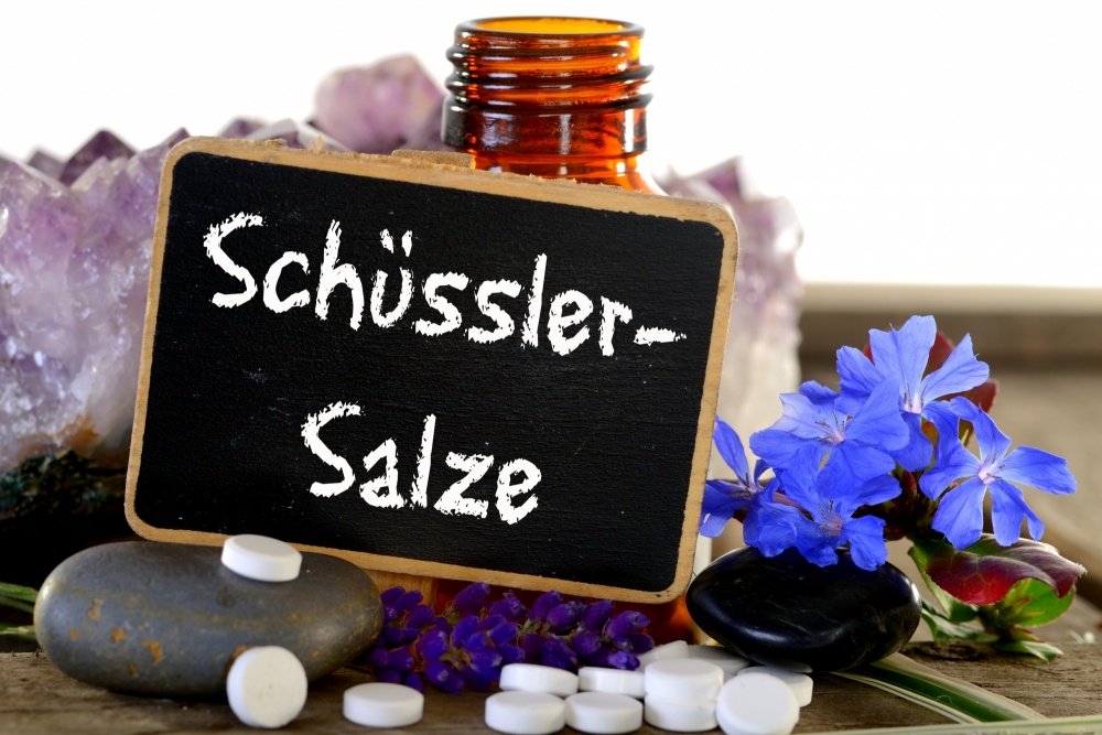 Schuessler_Salze_Kurs_Ausbildung_Oesterreich_bei_BaBlue_in_der_NaturaMEDakademie_Fotolia_Gerhard_Seybert_XL
